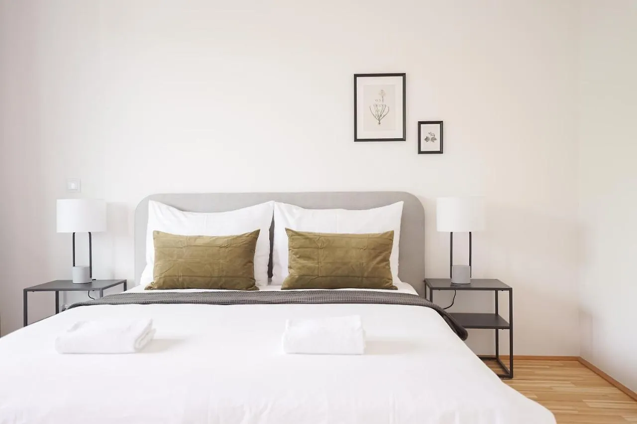 Green Garden Apartment W/.Balcony Near Thermal Spa Vienna