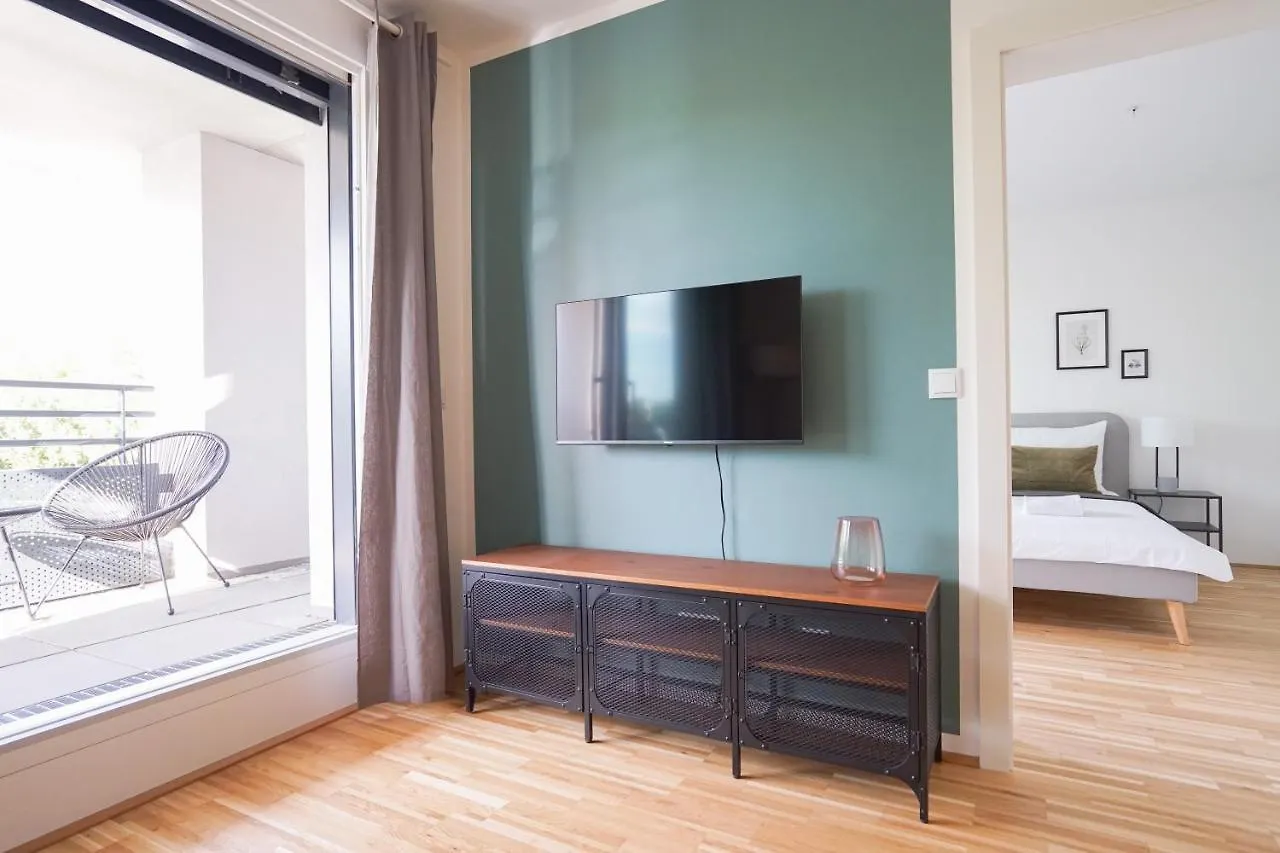 Green Garden Apartment W/.Balcony Near Thermal Spa Vienna Austria